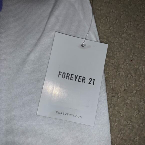 NWT Forever 21 White OutKast Shirt with Silver Lettering - Picture 4 of 5